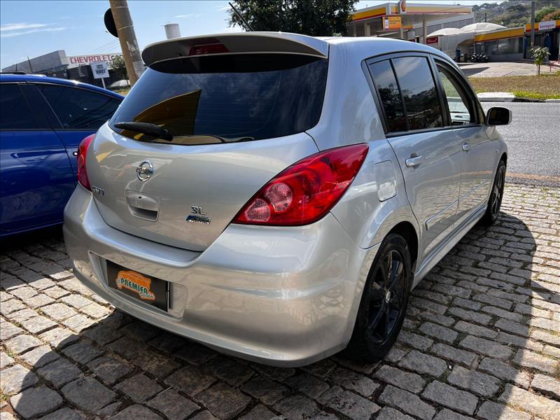 NISSAN  TIIDA   1.8 SL 16V 