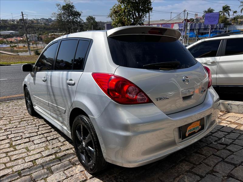NISSAN  TIIDA   1.8 SL 16V 
