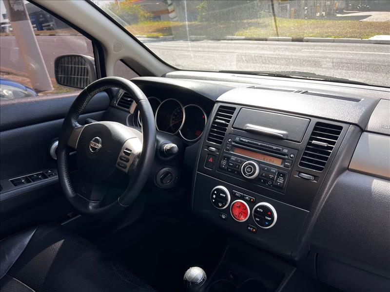 NISSAN  TIIDA   1.8 SL 16V 