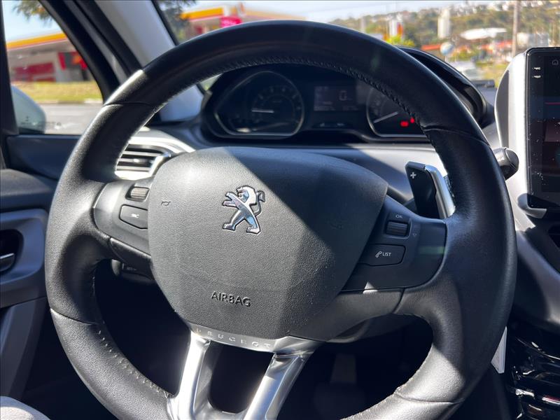 PEUGEOT  208   1.6 Griffe 16V 