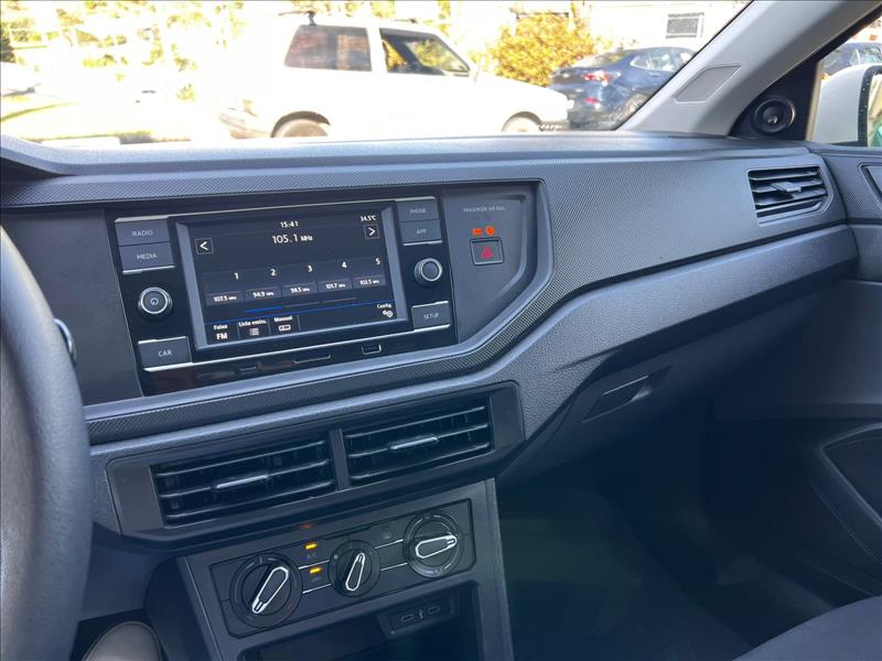 VOLKSWAGEN  POLO   1.0 MPI 