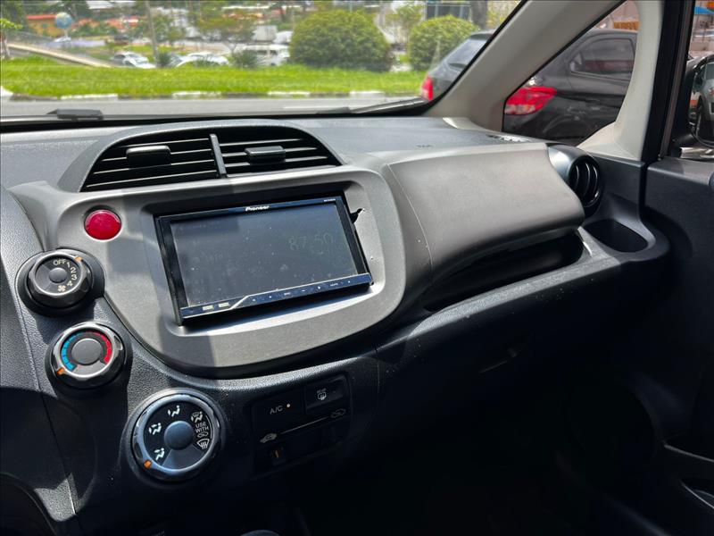 HONDA  FIT   1.4 LX 16V 