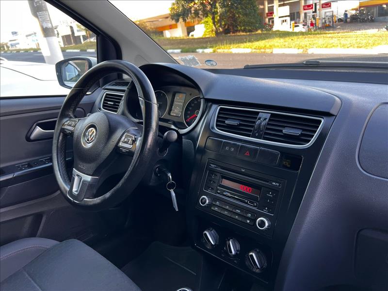 VOLKSWAGEN  CROSSFOX   1.6 MI 