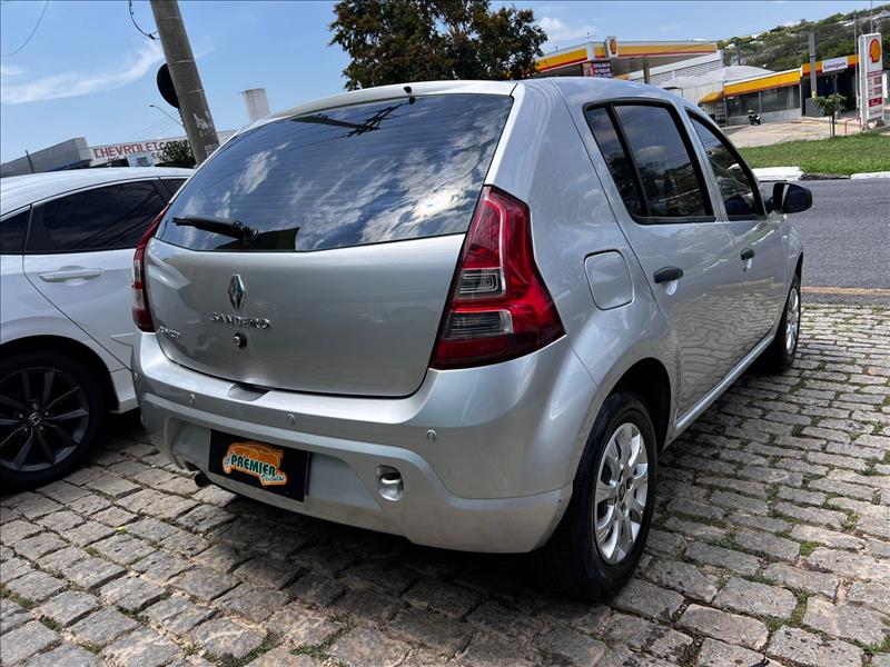 RENAULT  SANDERO   1.0 Authentique 16V 
