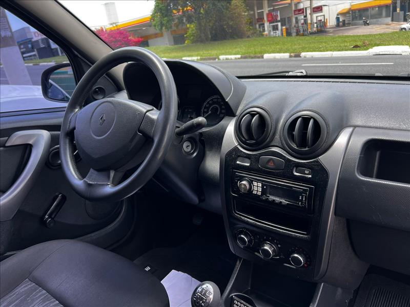 RENAULT  SANDERO   1.0 Authentique 16V 