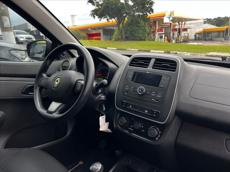 RENAULT  KWID   1.0 12V SCE ZEN 