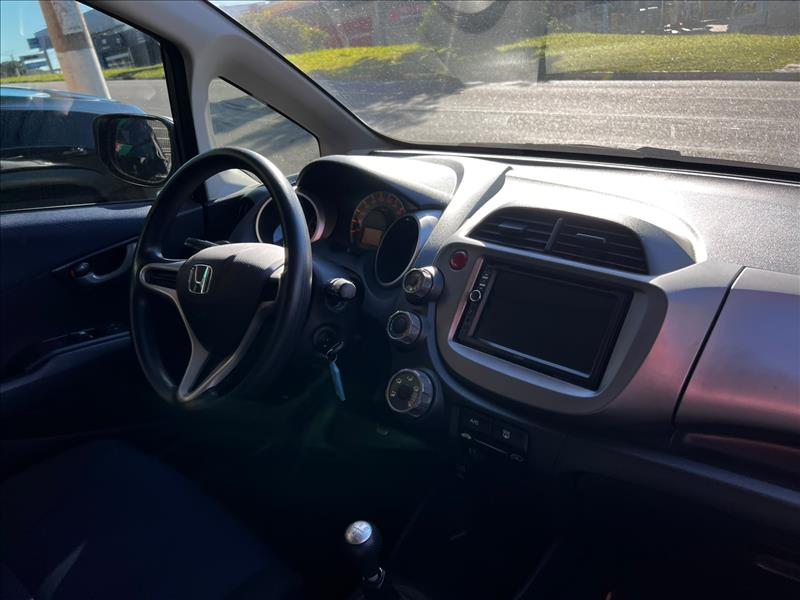 HONDA  FIT   1.4 DX 16V 