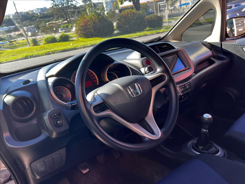 HONDA  FIT   1.4 DX 16V 