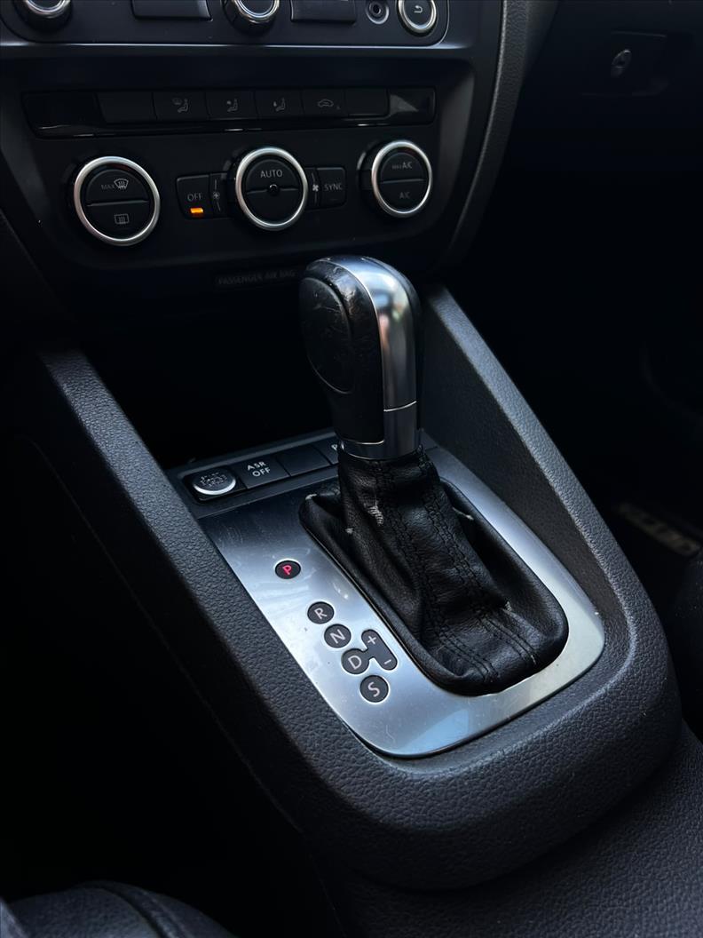 VOLKSWAGEN  JETTA   2.0 Comfortline 120cv 