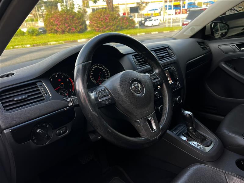 VOLKSWAGEN  JETTA   2.0 Comfortline 120cv 