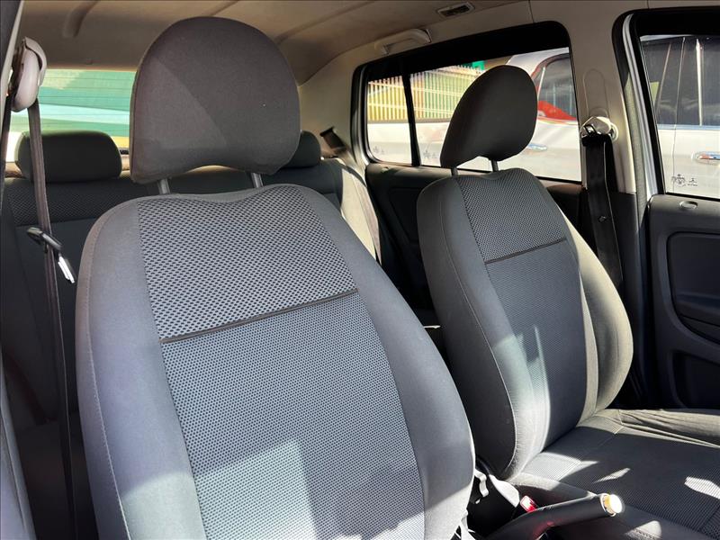 VOLKSWAGEN  FOX   1.0 MI 8V 