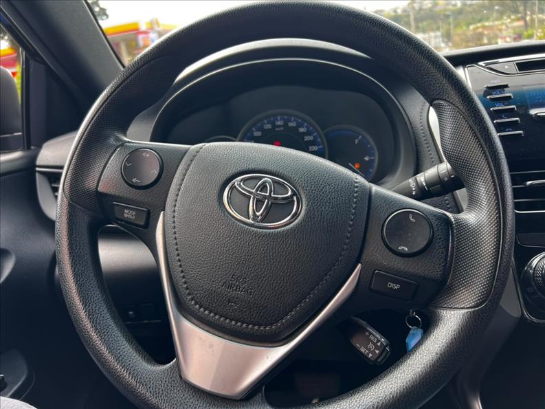 TOYOTA  YARIS   1.3 16V XL Live 