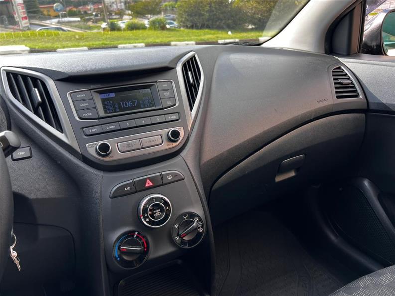 HYUNDAI  HB20   1.6 Comfort Plus 16V 