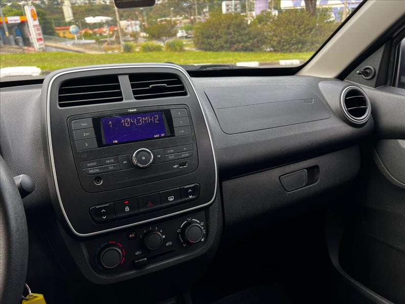 RENAULT  KWID   1.0 12V SCE ZEN 