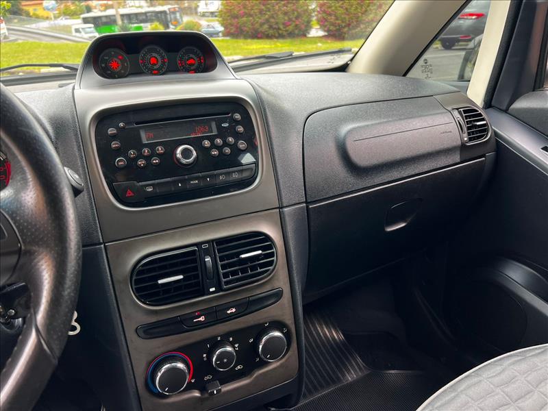 FIAT  IDEA   1.8 MPI Adventure 16V 