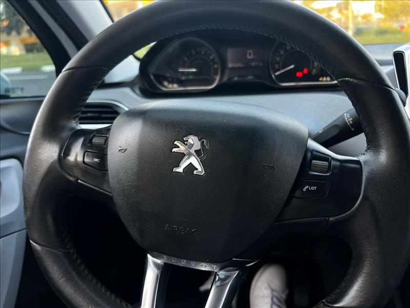 PEUGEOT  208   1.5 Active 8V 