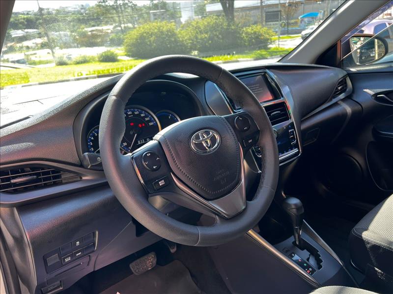 TOYOTA  YARIS   1.5 16V Sedan XL 