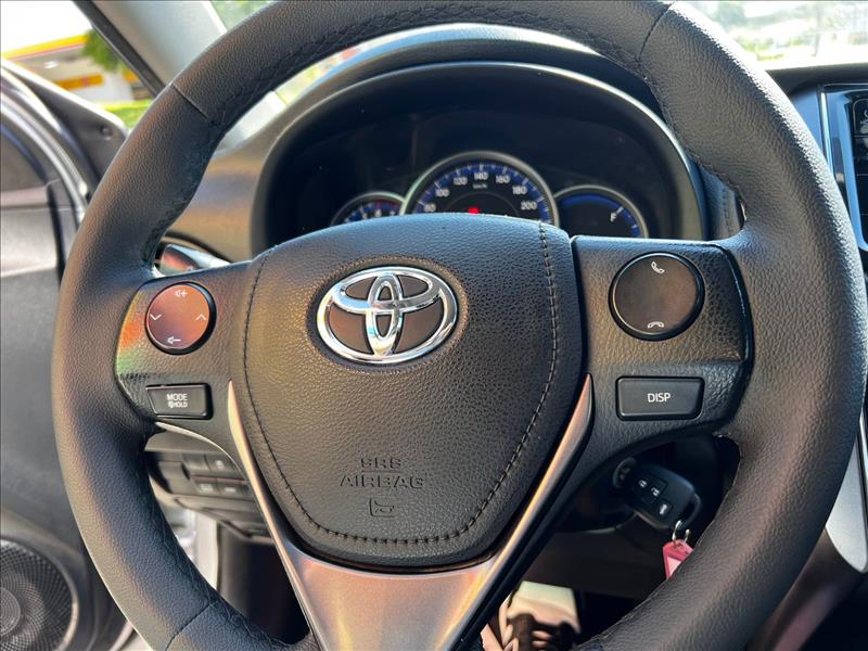 TOYOTA  YARIS   1.5 16V Sedan XL 