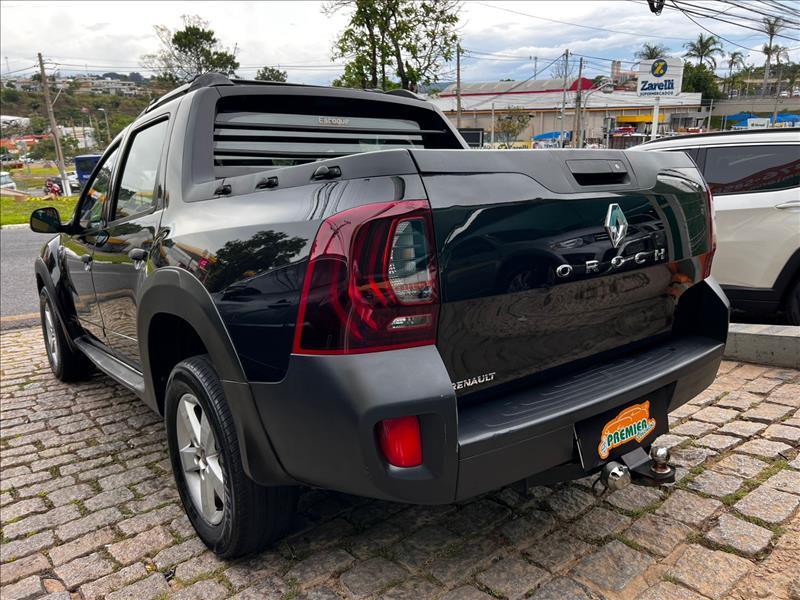 RENAULT  DUSTER OROCH   1.6 16V SCE Expression 