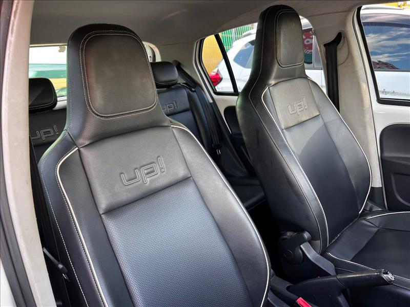 VOLKSWAGEN  UP   1.0 MPI High UP 12V 