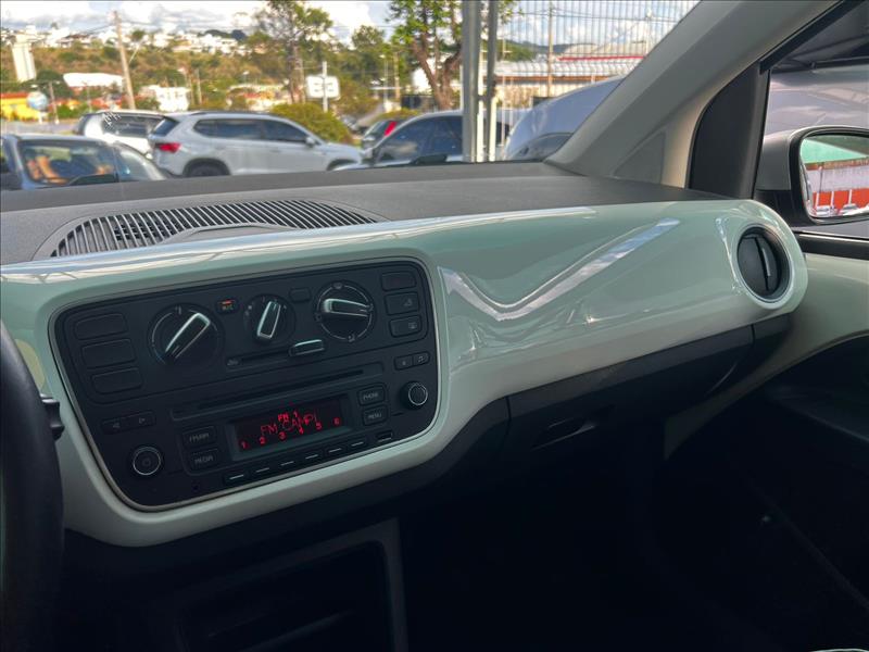 VOLKSWAGEN  UP   1.0 MPI High UP 12V 