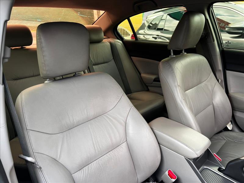 HONDA  CIVIC   2.0 LXR 16V 