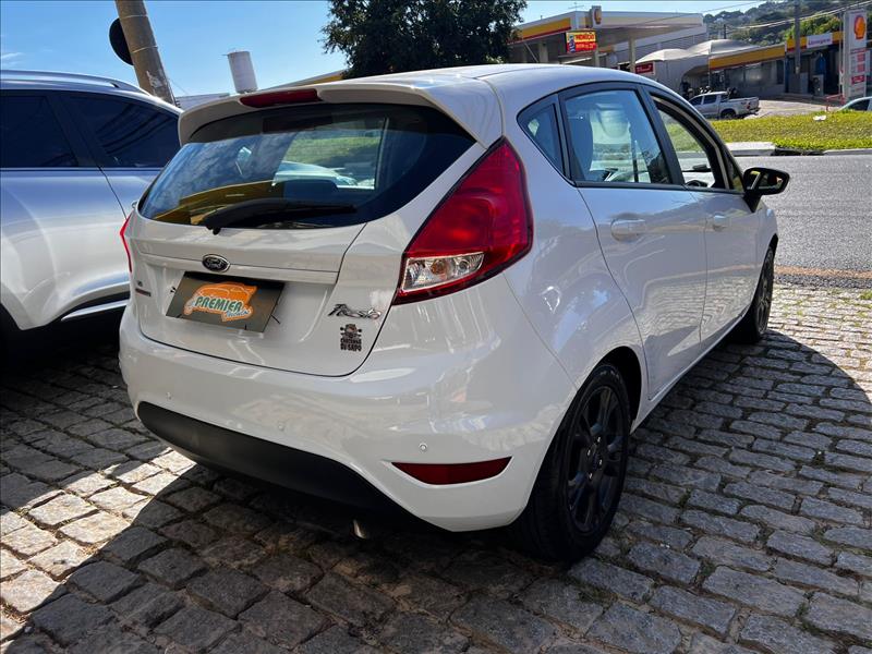 FORD  FIESTA   1.6 SE Hatch 16V 