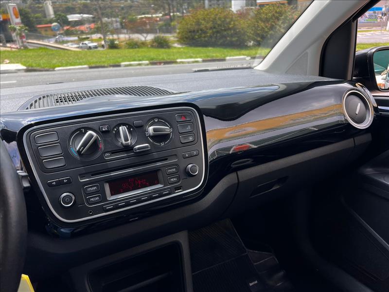 VOLKSWAGEN  CROSS UP   1.0 MPI 12V 