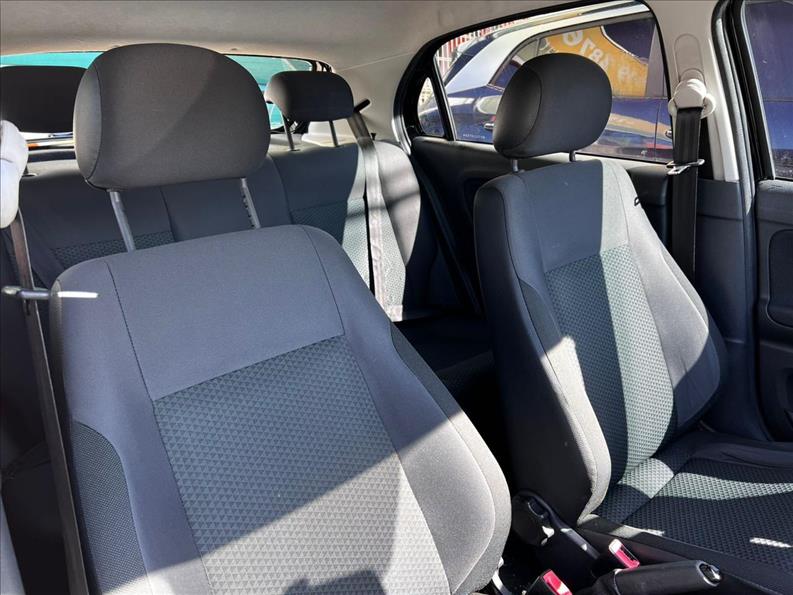 VOLKSWAGEN  GOL   1.0 12V MPI Totalflex Trendline 
