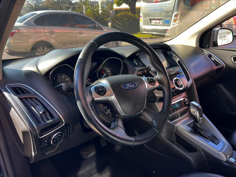FORD  FOCUS   2.0 SE Plus 16V 
