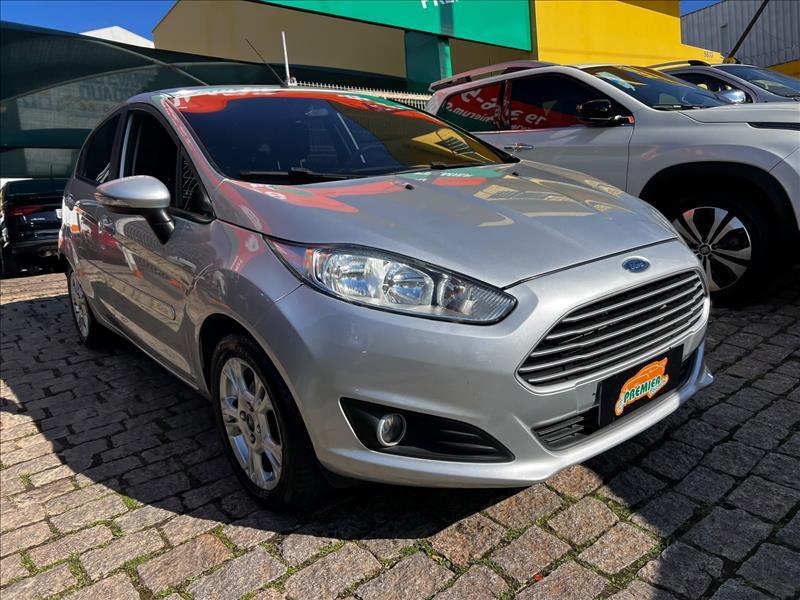 FORD  FIESTA   1.6 SE Hatch 16V 