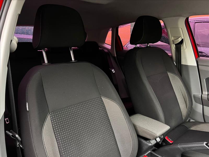 VOLKSWAGEN  POLO   1.0 200 TSI Comfortline 