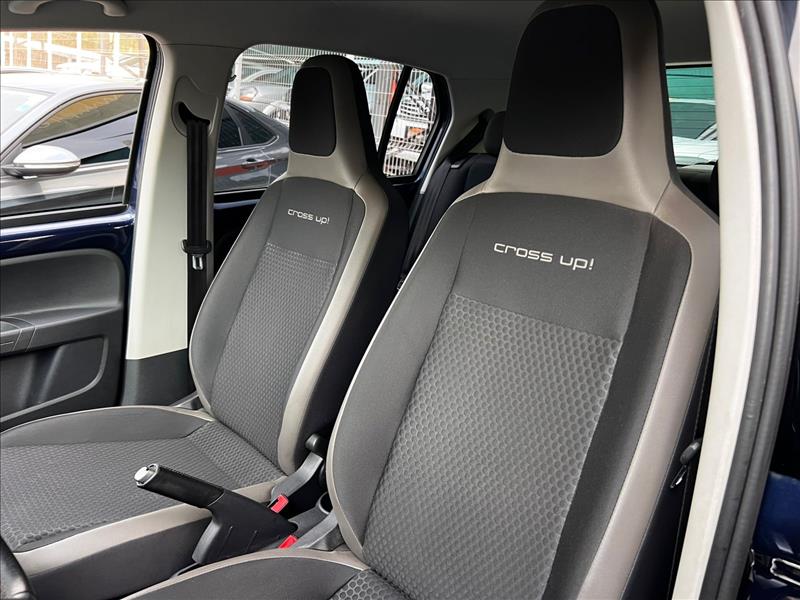 VOLKSWAGEN  CROSS UP   1.0 TSI 12V 