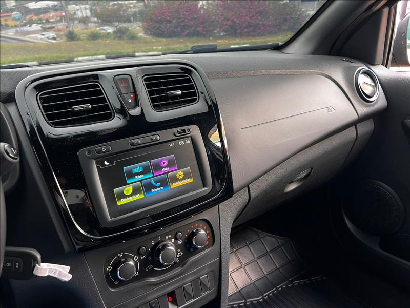 RENAULT  SANDERO   1.6 16V SCE GT Line 