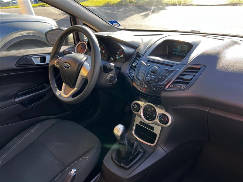 FORD  FIESTA   1.6 SEL Hatch 16V 