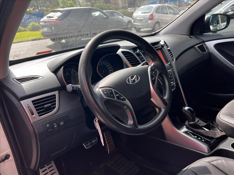 HYUNDAI  I30   1.8 MPI 16V 