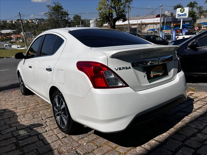 NISSAN  VERSA   1.6 16vstart SL 