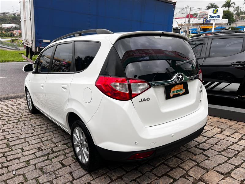 JAC  J6   2.0 16V Jetflex 7 Lugares 