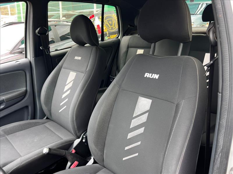 VOLKSWAGEN  FOX   1.6 MSI RUN 8V 