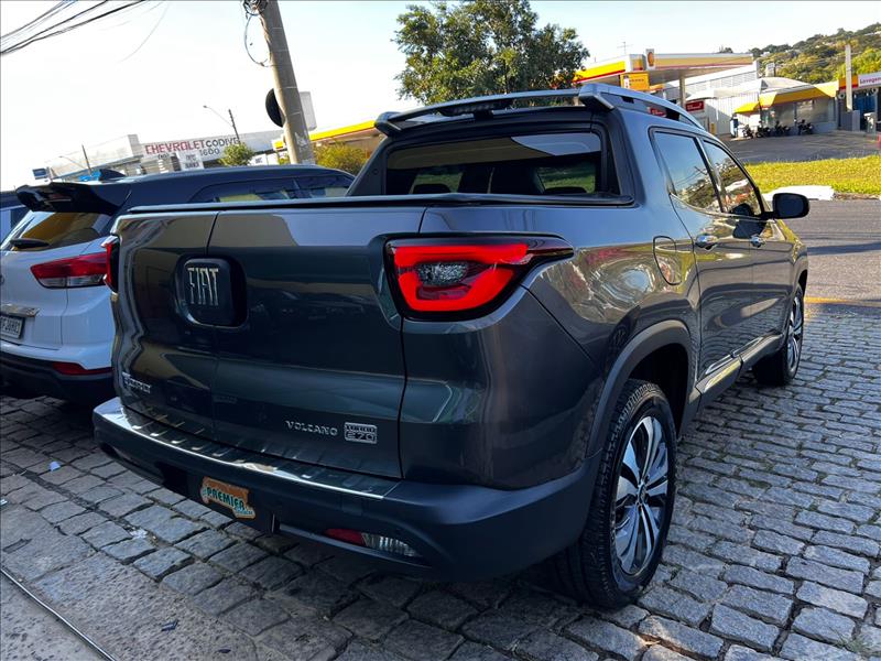FIAT  TORO   1.3 Turbo 270 Volcano 