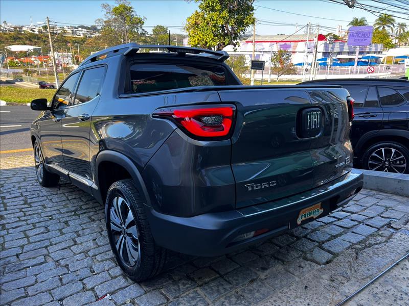 FIAT  TORO   1.3 Turbo 270 Volcano 