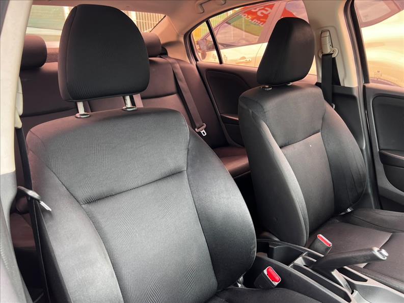 HONDA  CITY   1.5 LX 16V 