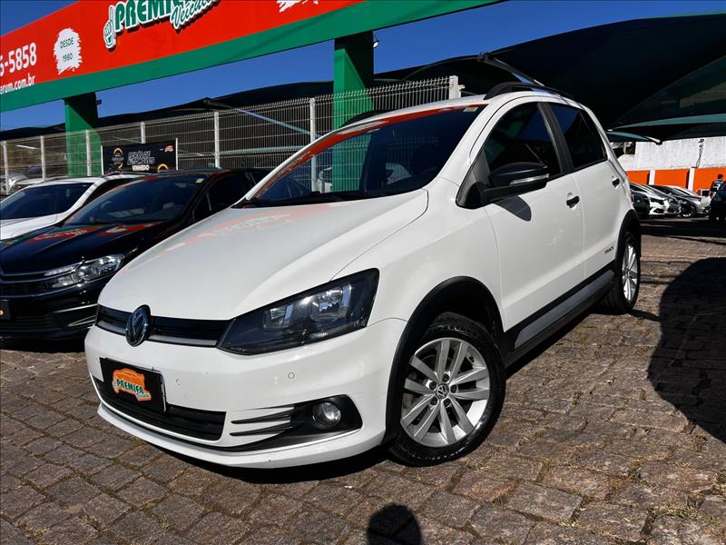 VOLKSWAGEN  FOX   1.0 MPI Track 12V 