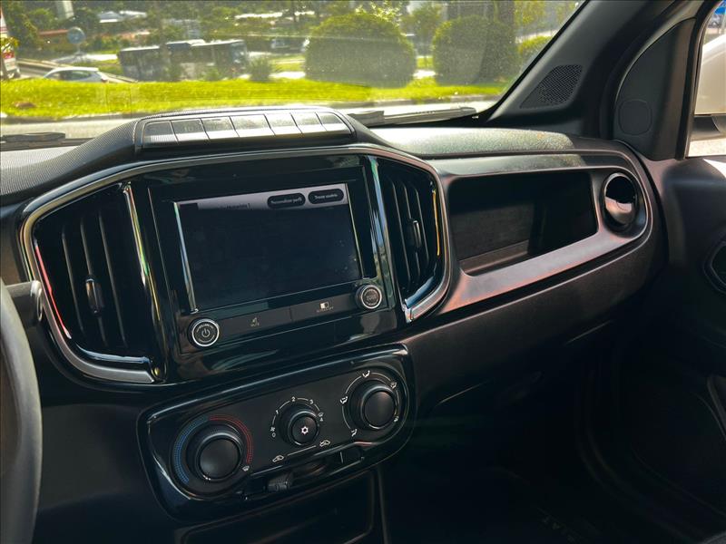 FIAT  STRADA   1.3 Firefly Freedom CD 