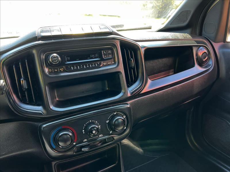 FIAT  STRADA   1.3 Firefly Freedom CD 