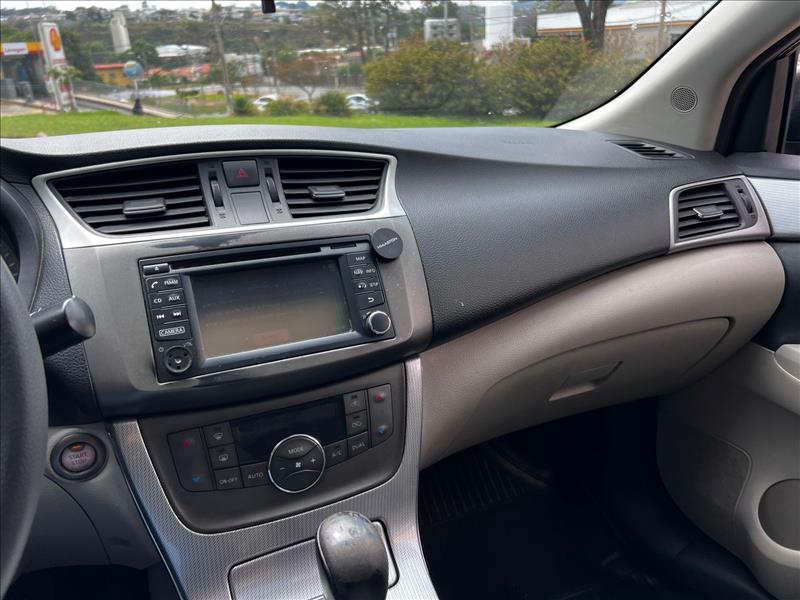 NISSAN  SENTRA   2.0 Unique 16V 