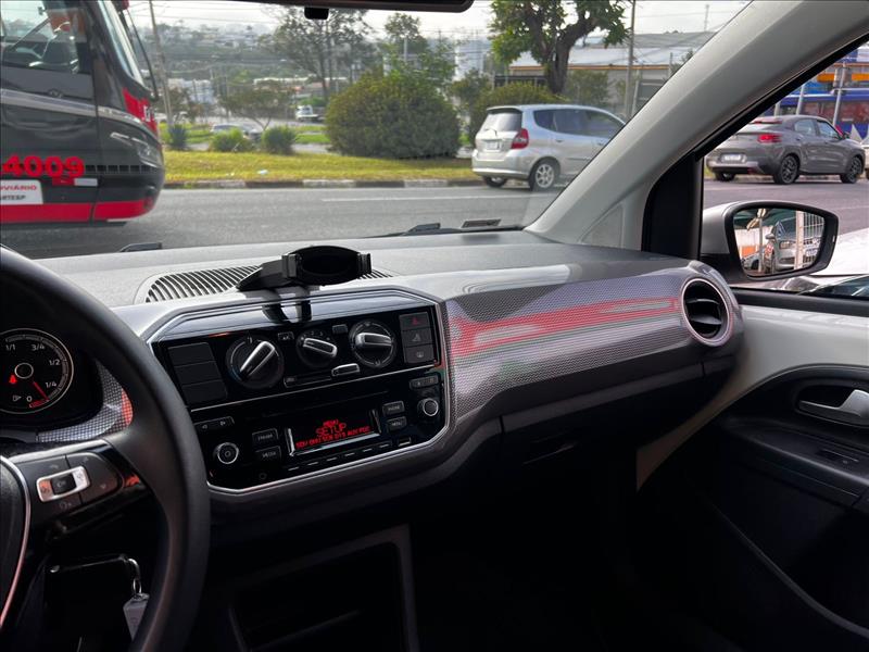 VOLKSWAGEN  CROSS UP   1.0 TSI 12V 