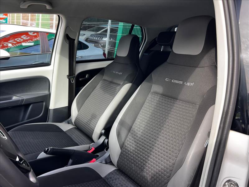 VOLKSWAGEN  CROSS UP   1.0 TSI 12V 