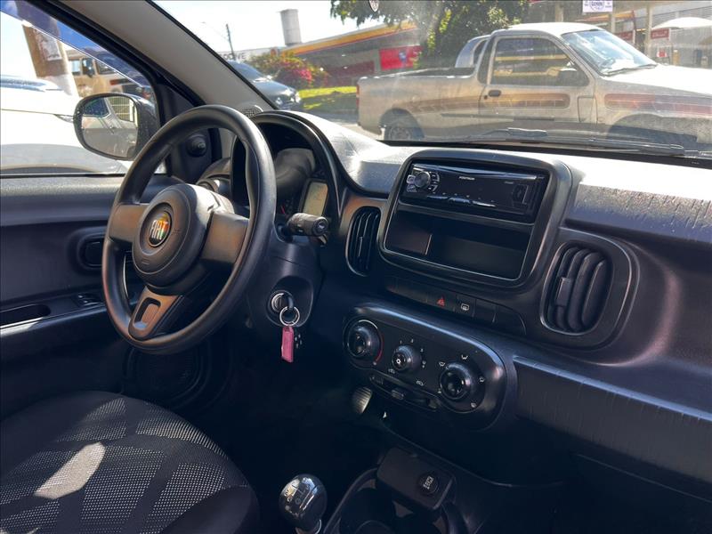 FIAT  MOBI   1.0 EVO Like. 