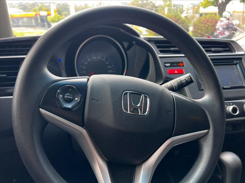 HONDA  FIT   1.5 LX 16V 